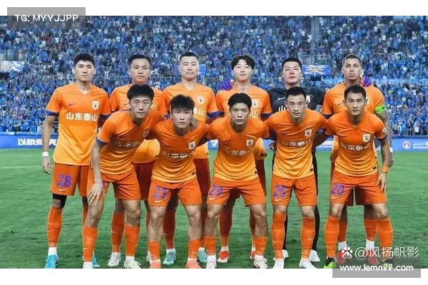 中国队5-2大胜迎来豪华胜利 5人联手攻破对手防线球迷齐声欢呼 中国队5-2大胜迎来豪华胜利 5人联手攻破对手防线球迷齐声欢呼
